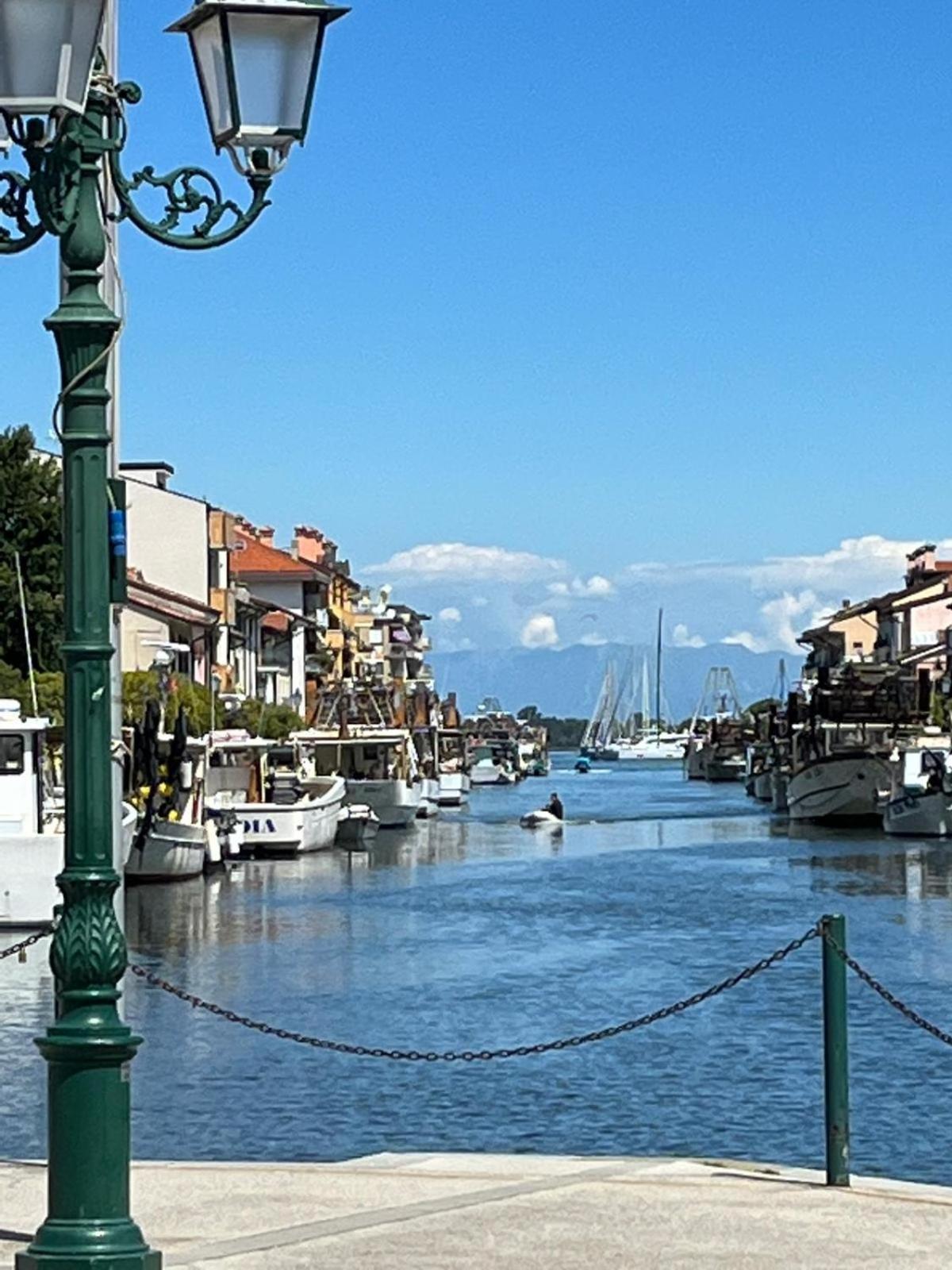 Grado Laguna Apartment ภายนอก รูปภาพ